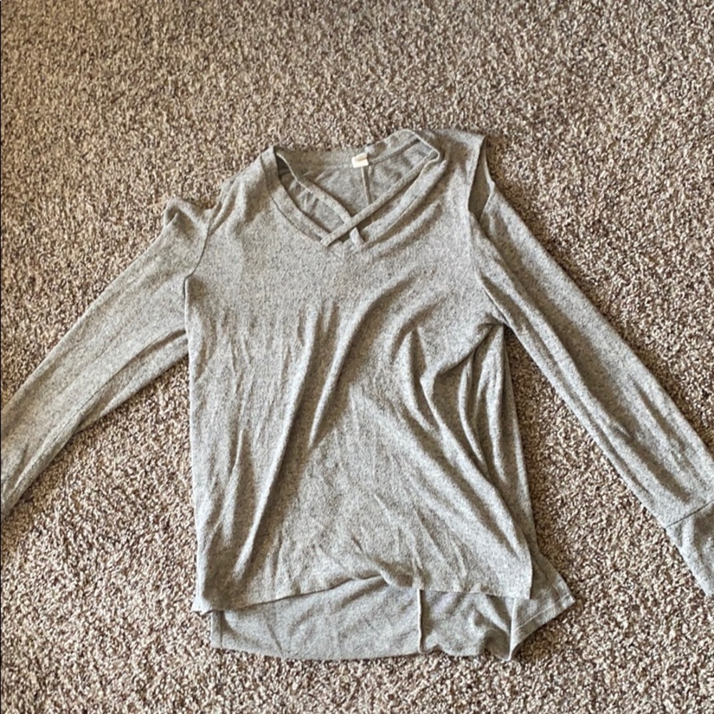 Gray sweater with cut out shoulders